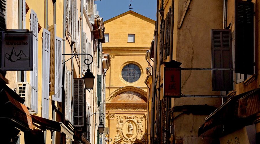 maison de poupéé en bois